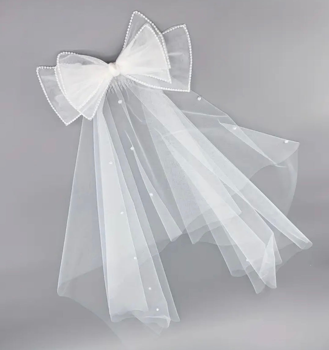 Bride/Hen Gift Box- 7 Items
