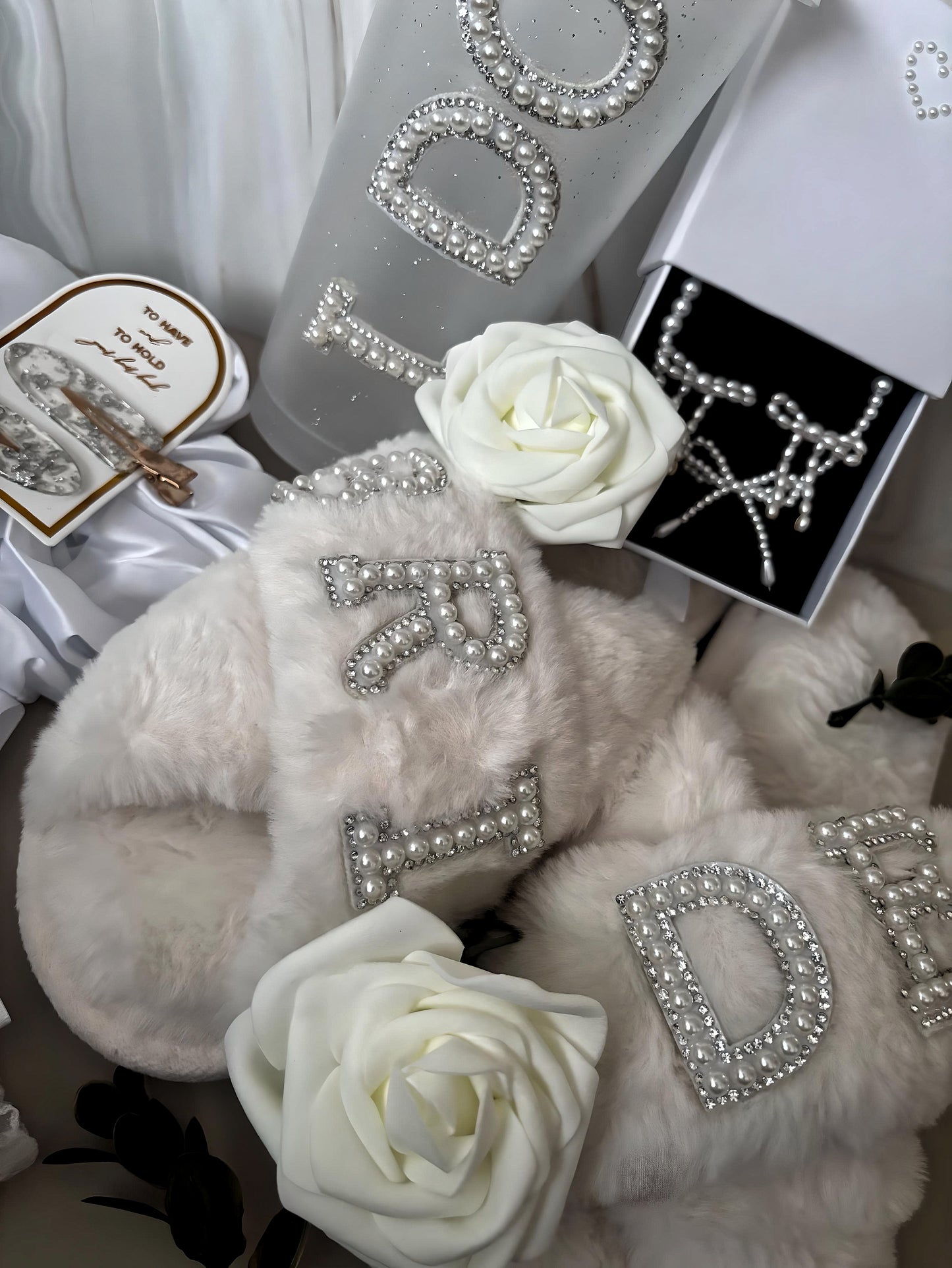 Bride/Hen Gift Box- 7 Items